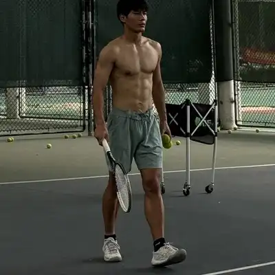 蒋静东